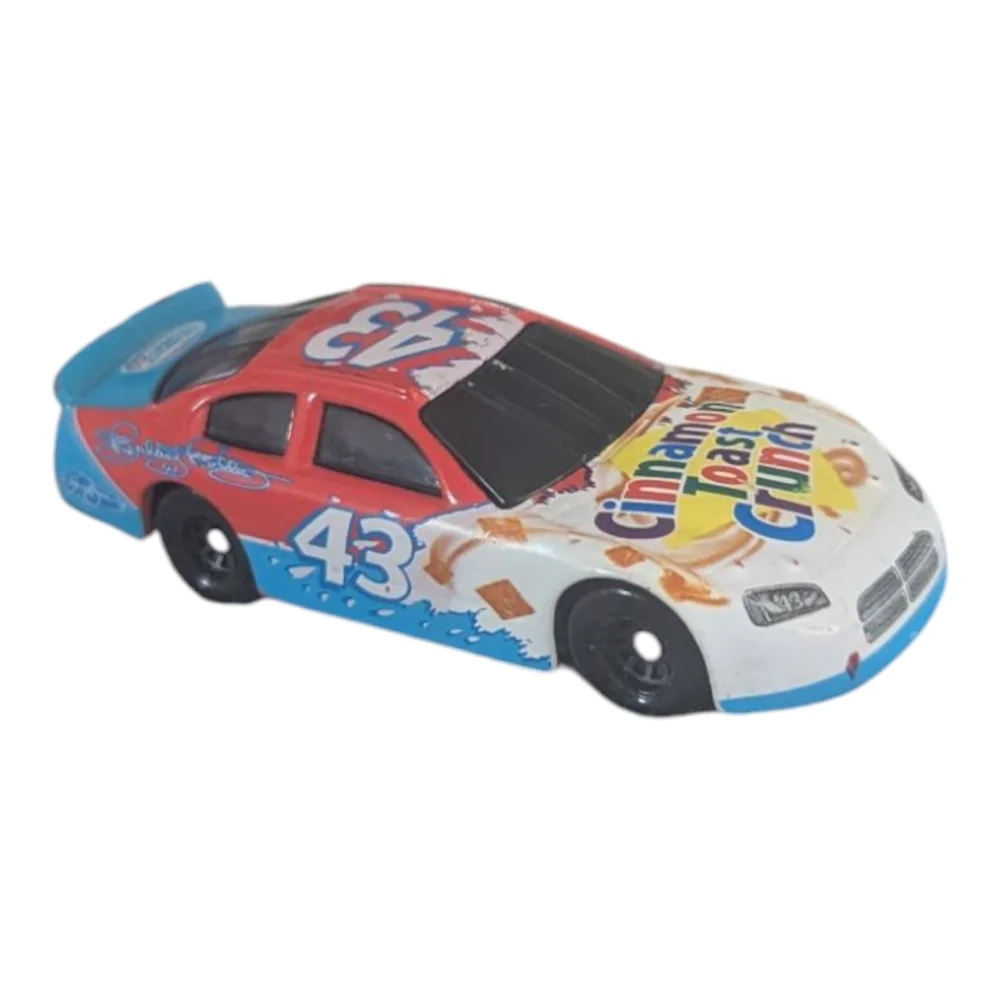 08 GM Cinnamon Toast Crunch NASCAR 43 Richard Petty Diecast Racing Car 3